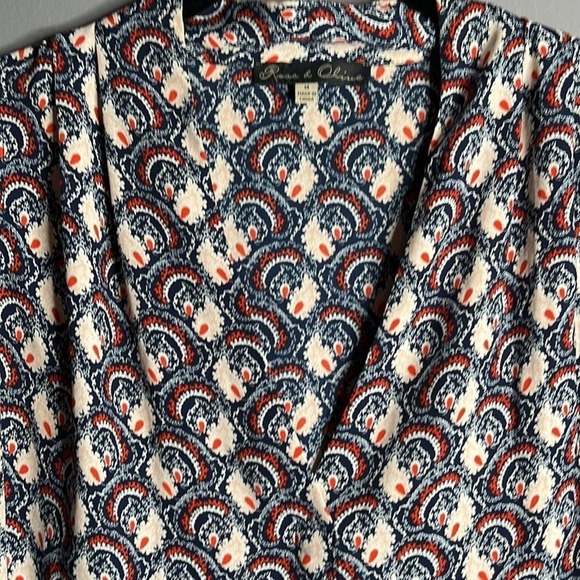 ROSE+OLIVE Blue and Pink Sleeveless Tunic Size Medium - Picture 3 of 9